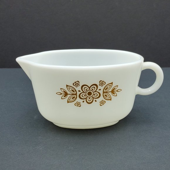 Pyrex Butterfly Gold Gravy Boat with Underplate Sauce Server and Plate - Picture 9 of 10